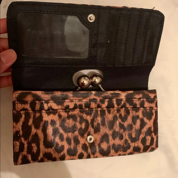 Leopard Wallet - Picture 4 of 5